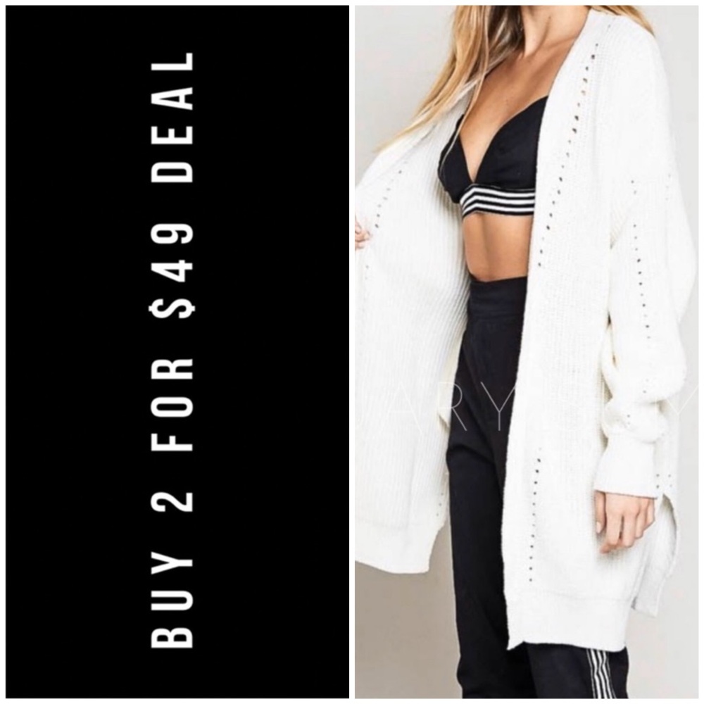 ❄️WHITE SWEATER CARDIGAN